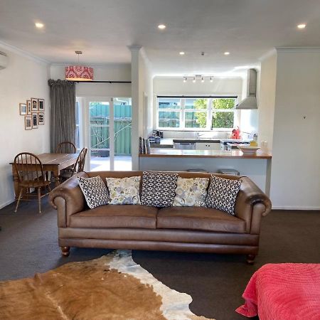 Hpg Villa Formerly Known As Pipi Hotel Havelock North Buitenkant foto
