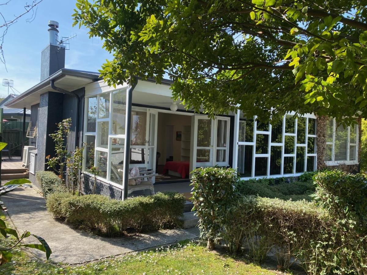 Hpg Villa Formerly Known As Pipi Hotel Havelock North Buitenkant foto